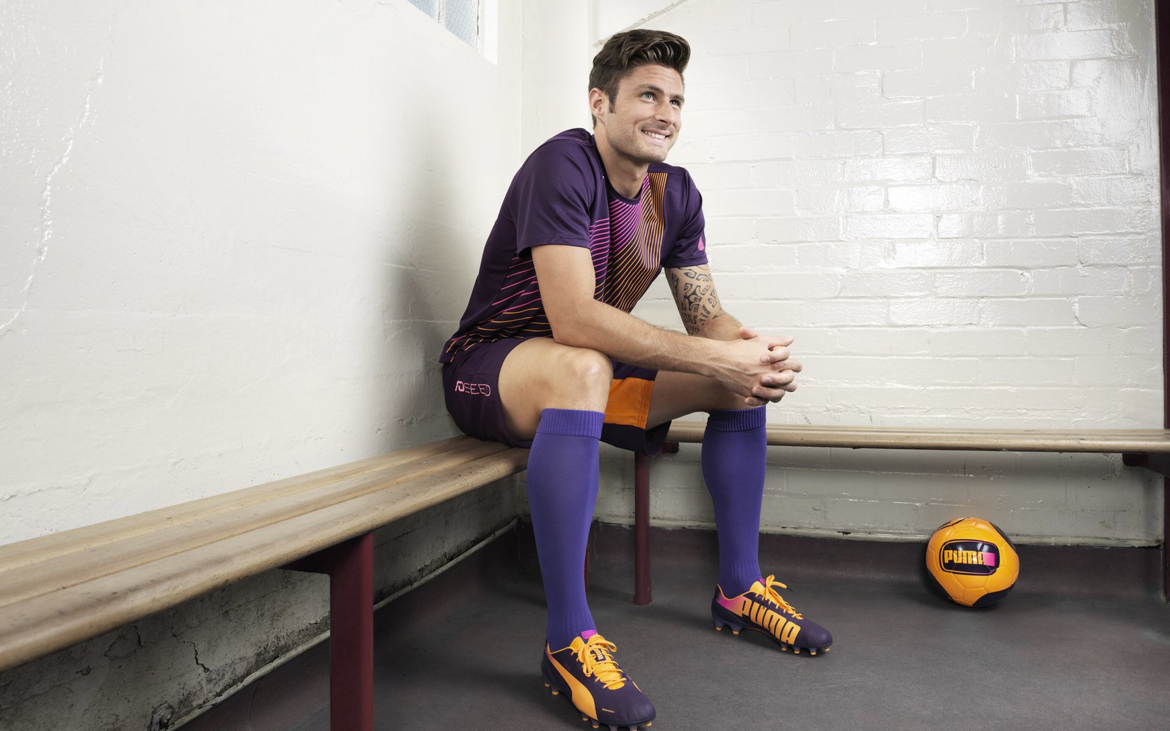 开云手机注册-赛点之战全运会焦点战！本菲卡迎战曼联，血战或上演